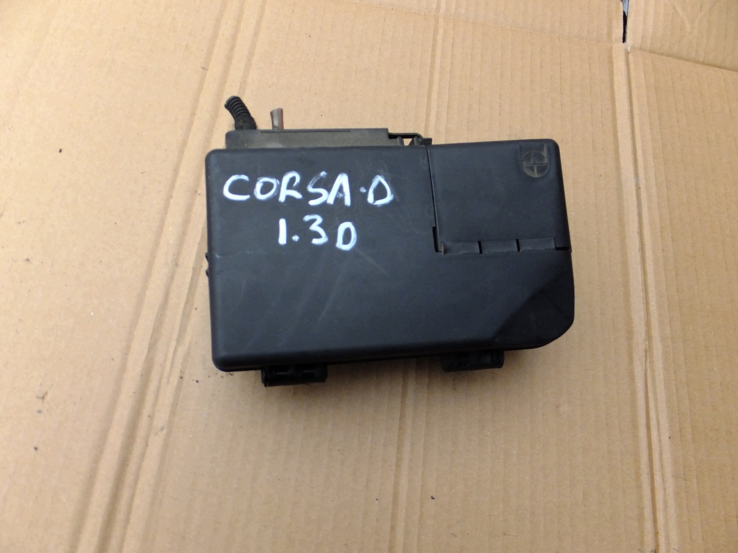 kapocs plusz opel corsa d 1,3 cdti 2012r