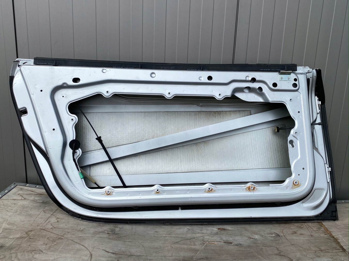 BENTLEY CONTINENTAL GT GTC LINKS TÜR 3W8831513A