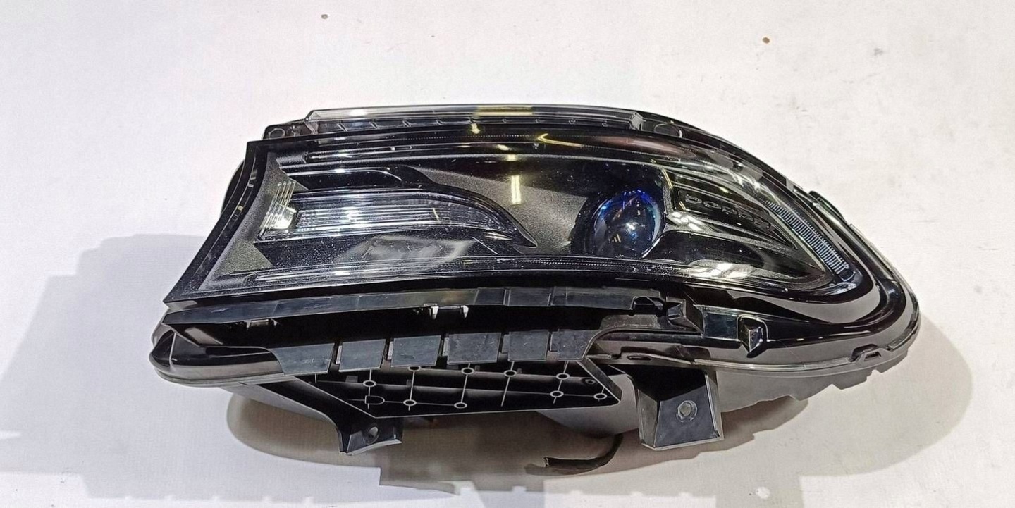 Licht vorne vorne links Nebelscheinwerfer Original Dodge Charger 2015