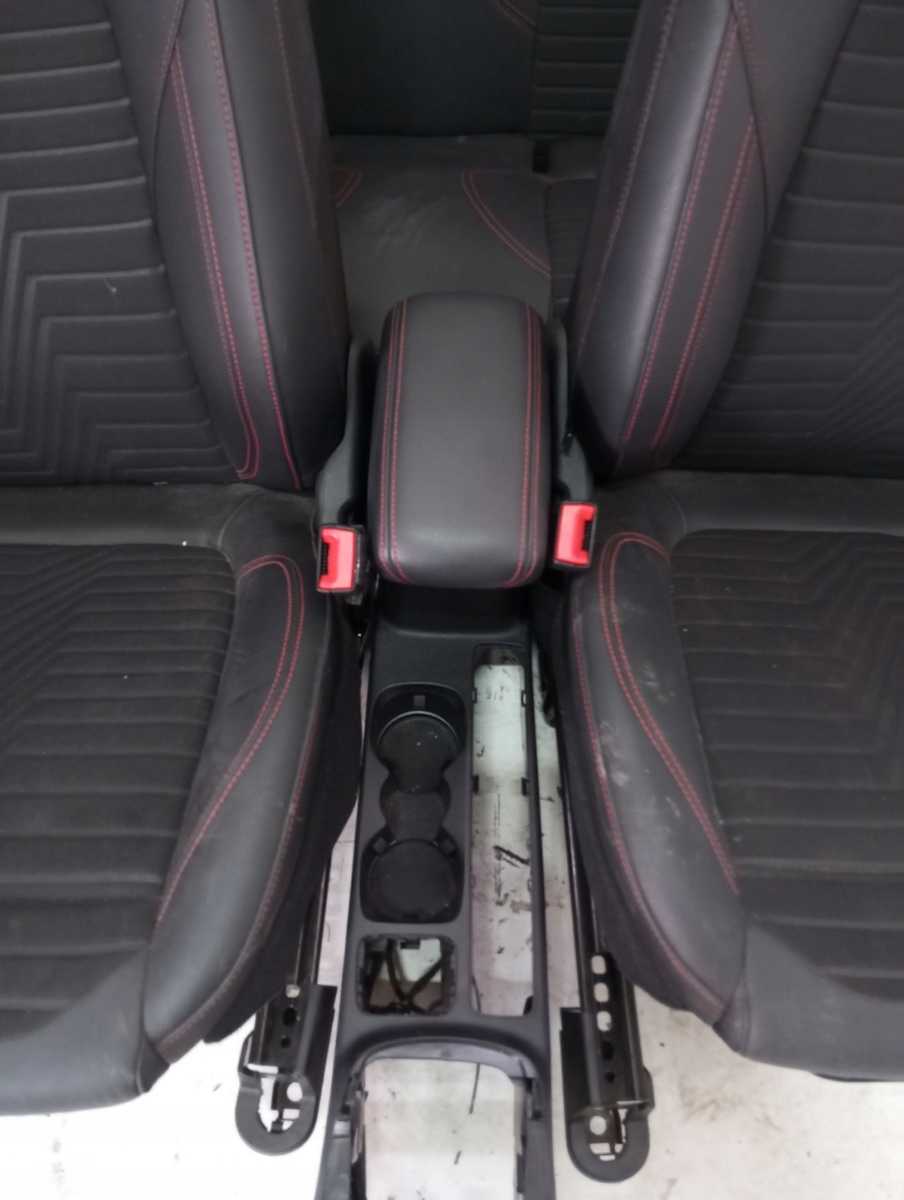 upholstery seats pol leather Ford PUMA II MK2 22R
