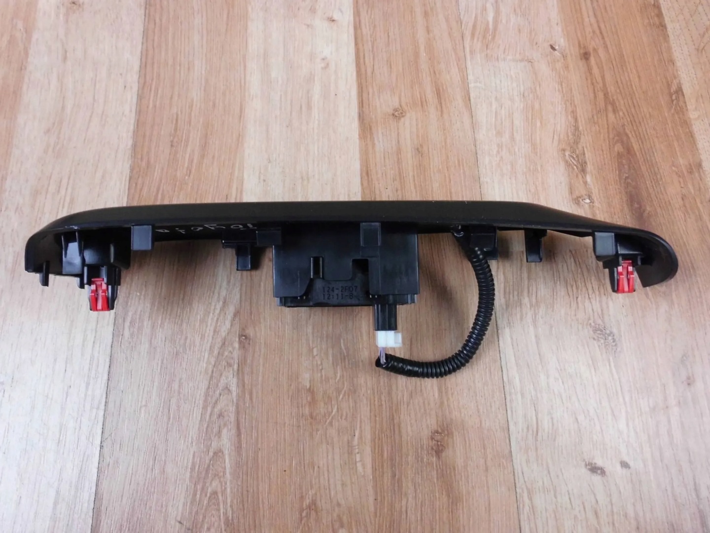 Toyota Camry VIII XV70 panel window control switch left rear part rear AUTO