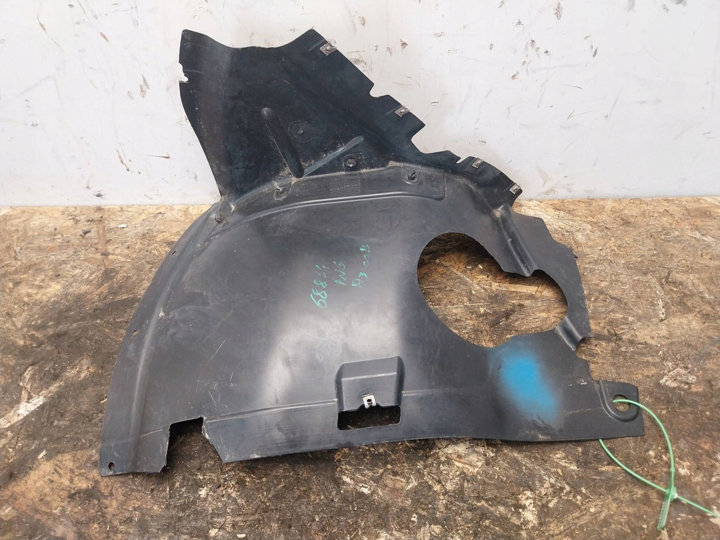 mudguard left front 8P7821191F AUDI A3 8P CABRIO