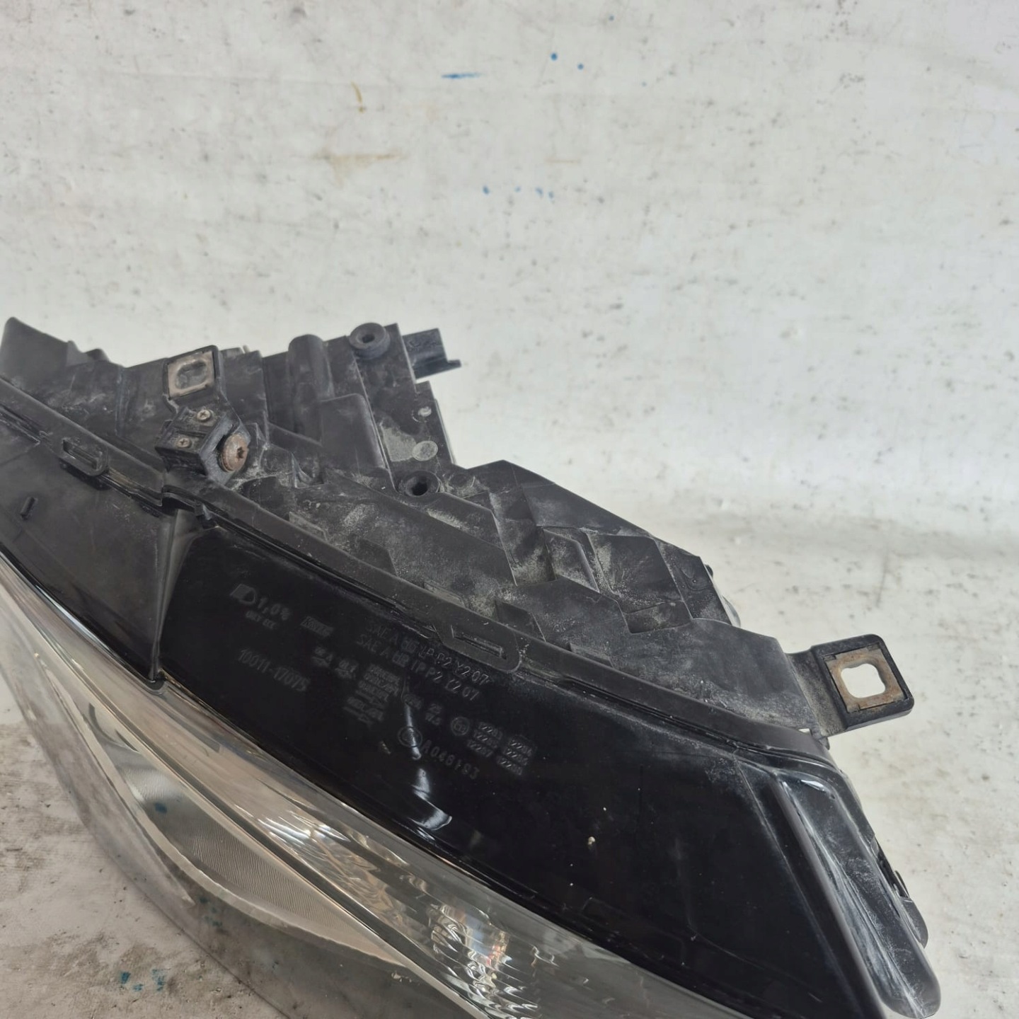 AUDI Q5 8R 8R0 08-12 light right front front XENON positioning 8R0941004AJ