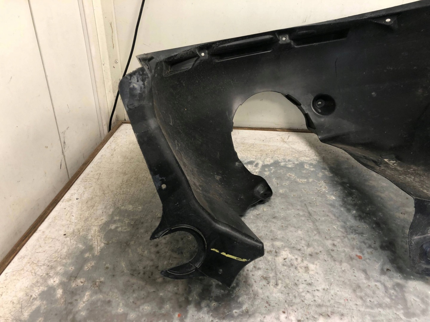mudguard right front VW TAIGUN 6JM805912D