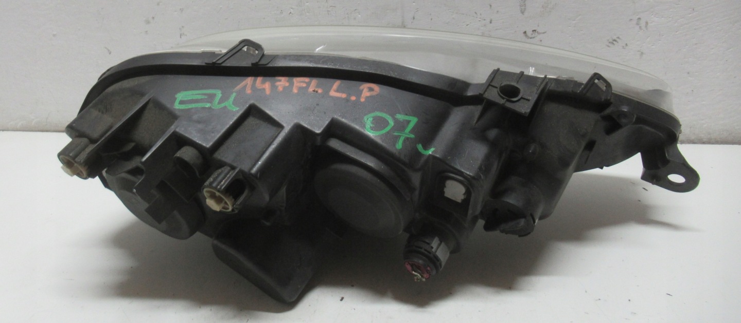 ALFA ROMEO 147 07R light left front EUROPA