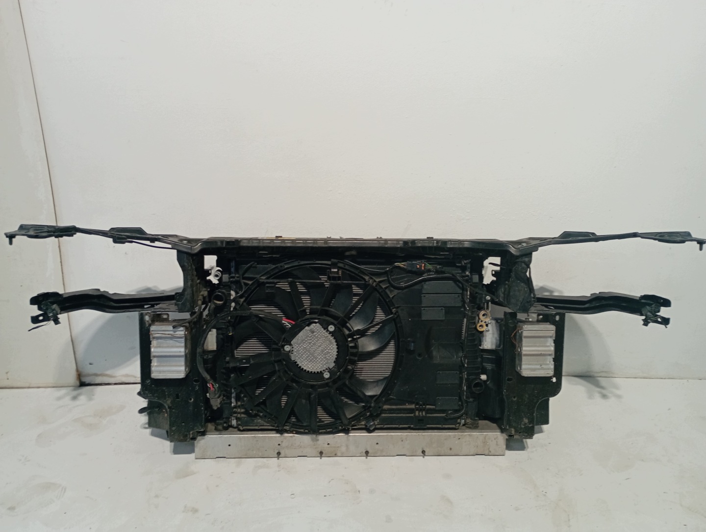 Schlossträger Kühler RANGE ROVER EVOQUE II 2,0D