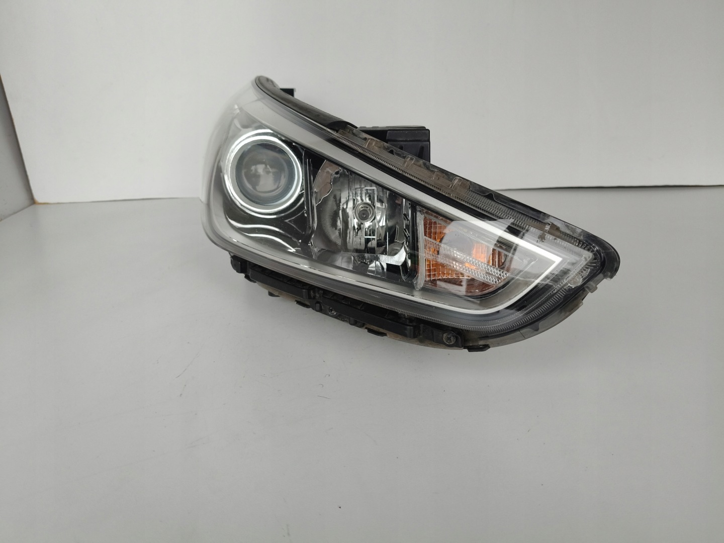 light right REFLEKTOR HYUNDAI I30 III 17- Z DOSWIETLENIEM
