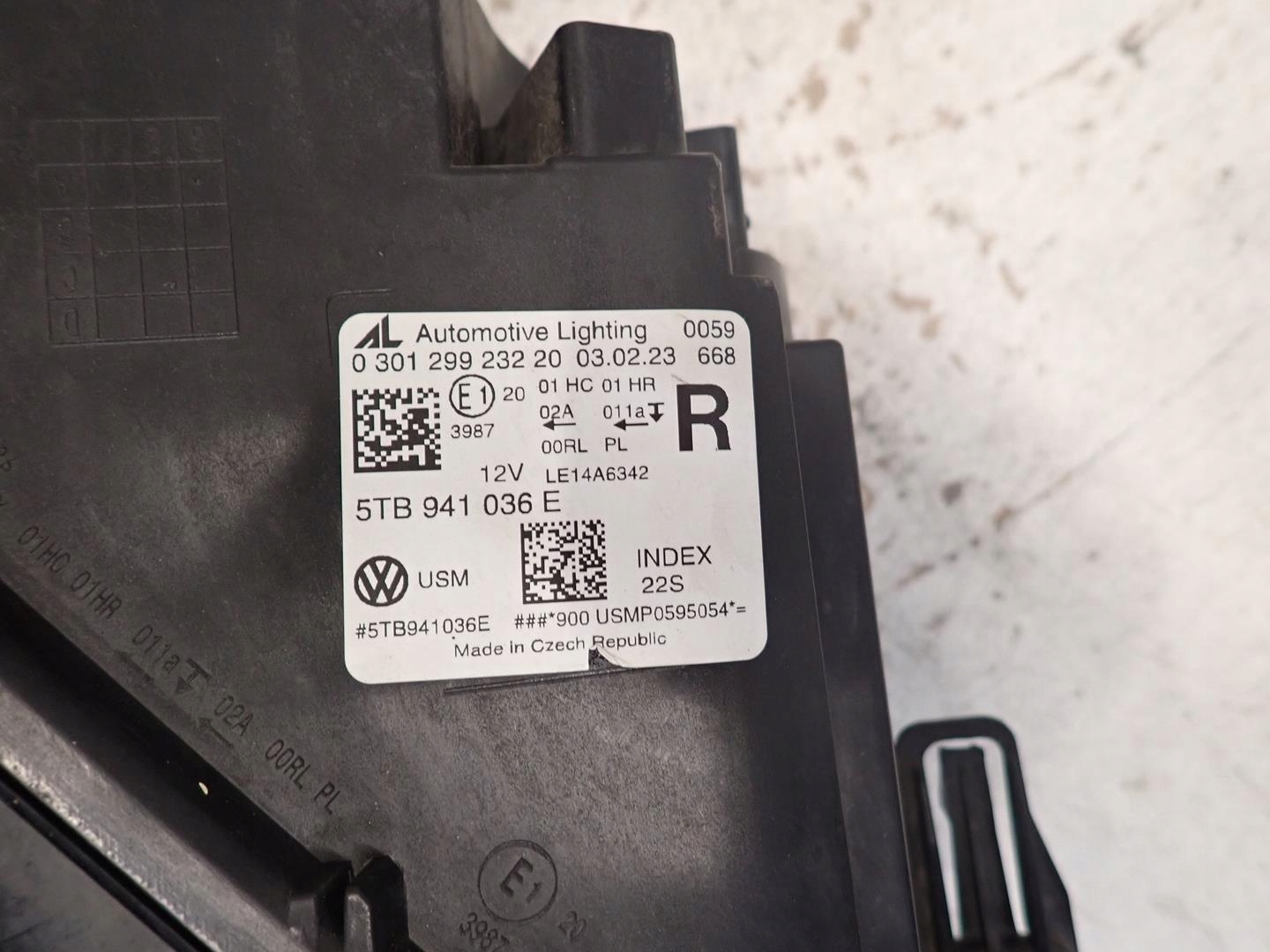 light front front right VW TOURAN 2015- FULL LED 5TB941036E