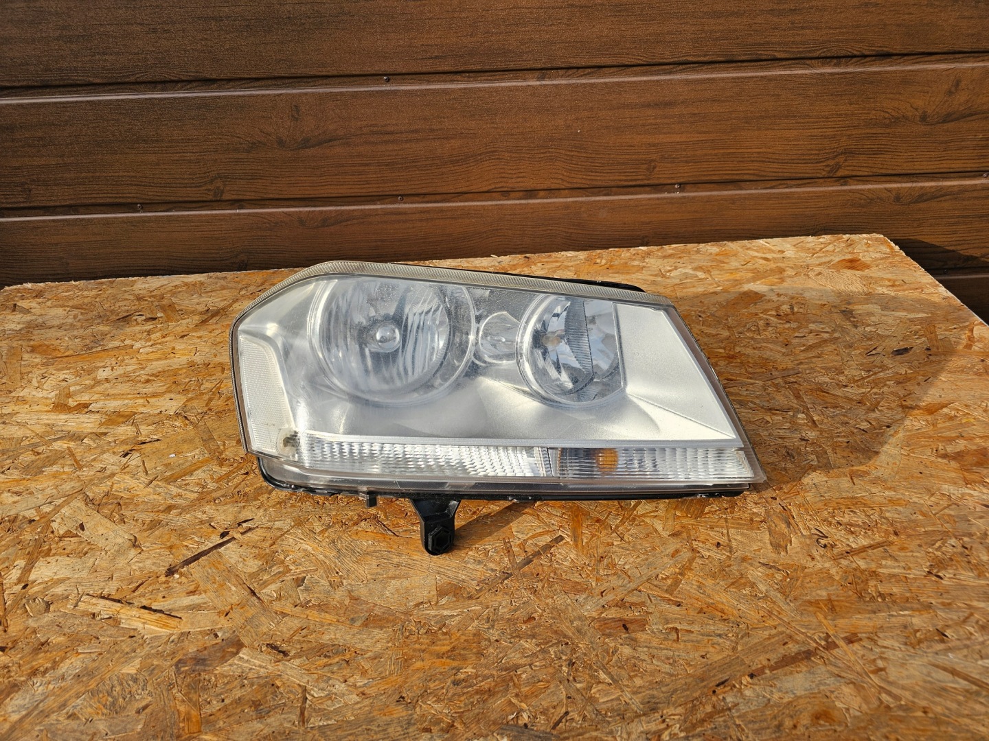 Dodge Charger light front right right front REFLEKTOR EUROPA original