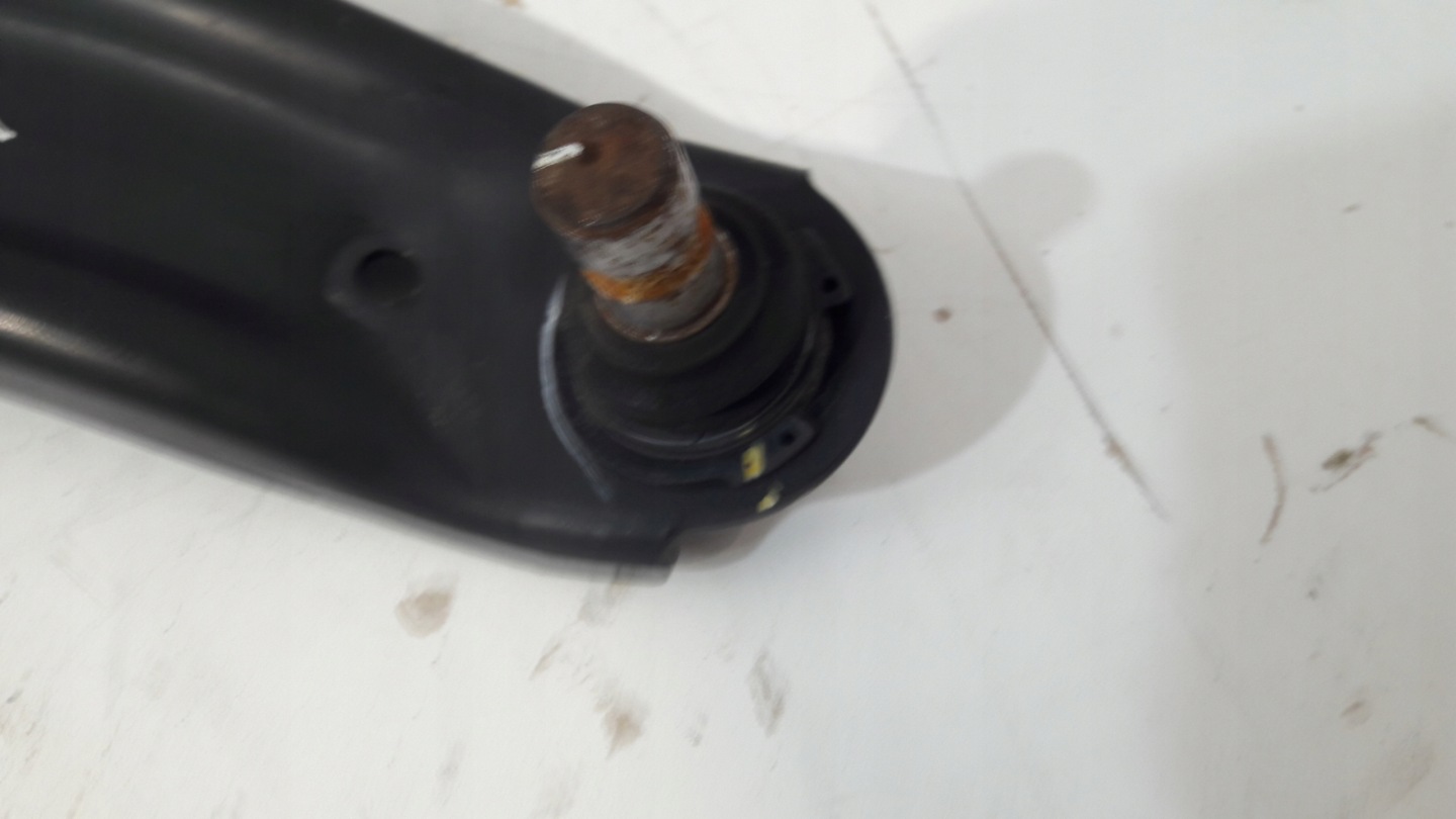 KIA PICANTO III 2018- arm right front