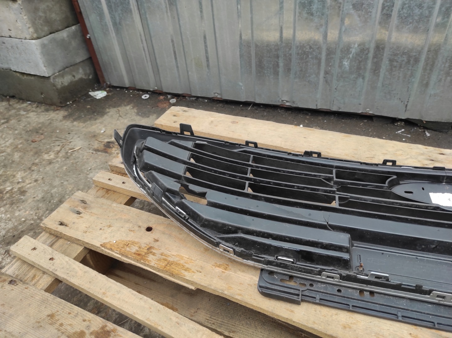 FORD FIESTA MK8 LIFT 2021 front PREKLADgrill front TITANIUM N1BB-8200-A6