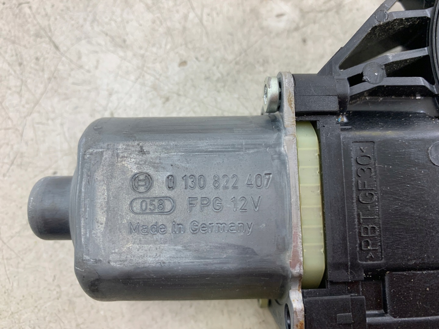 FORD FIESTA MK6 mini motor windows right front 0130822407