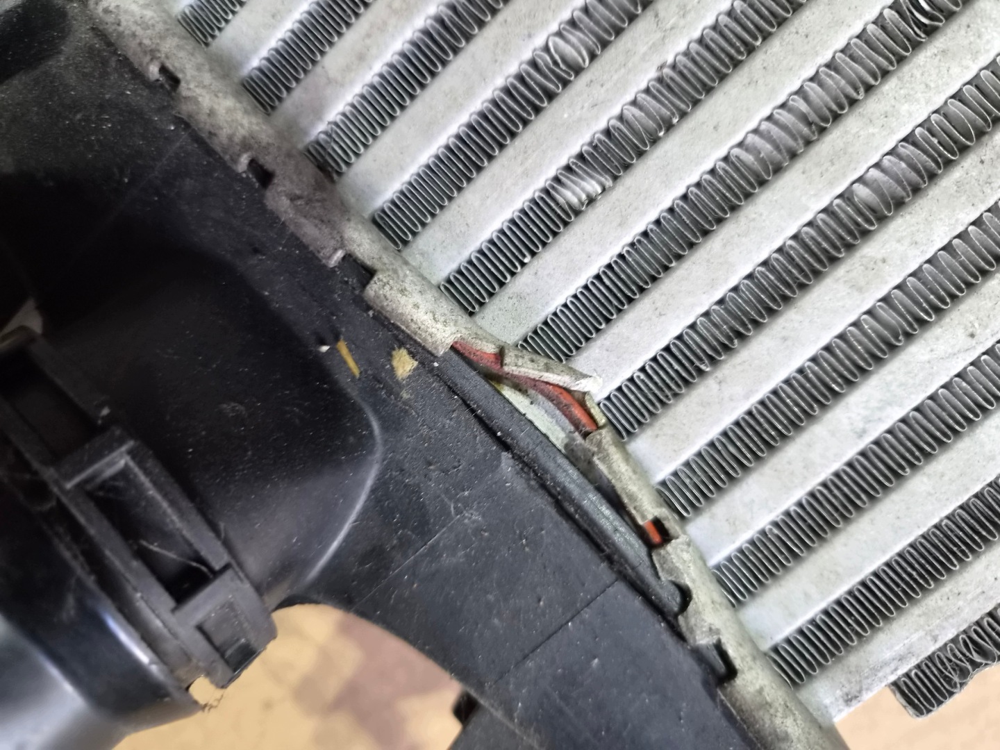 radiator INTECOOLER RENAULT CLIO V CAPTUR 1.0 TEC