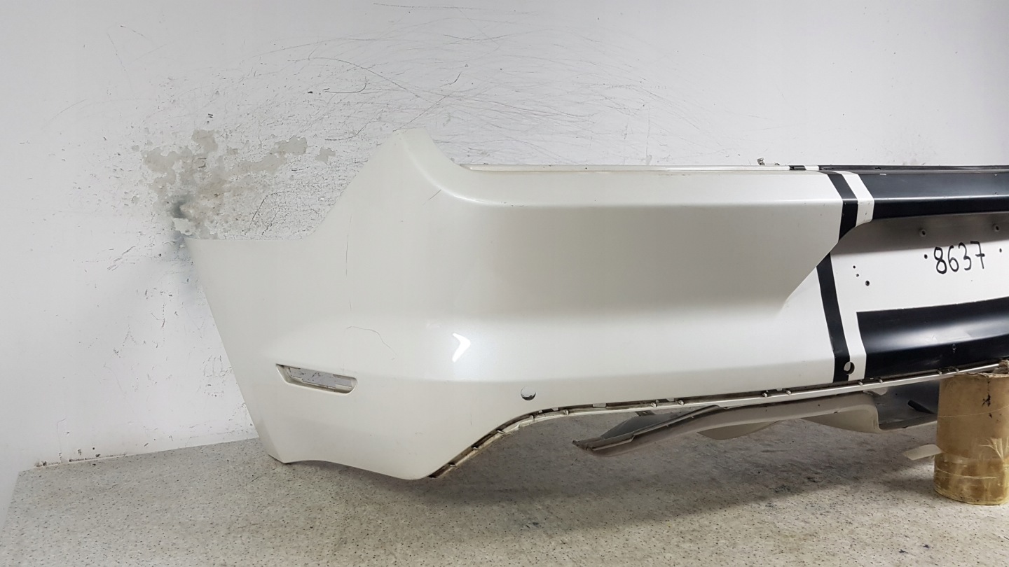 FORD MUSTANG 6 VI 2015 - bumper rear part 8637