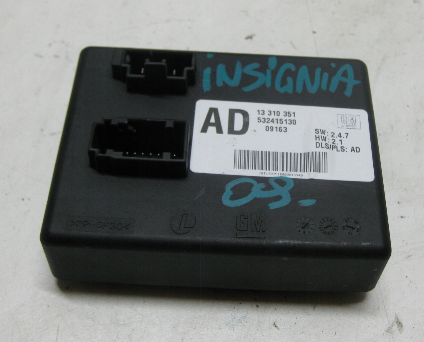 OPEL INSIGNIA A module HAKA HOLOWNICZEGO bonnet 13310351