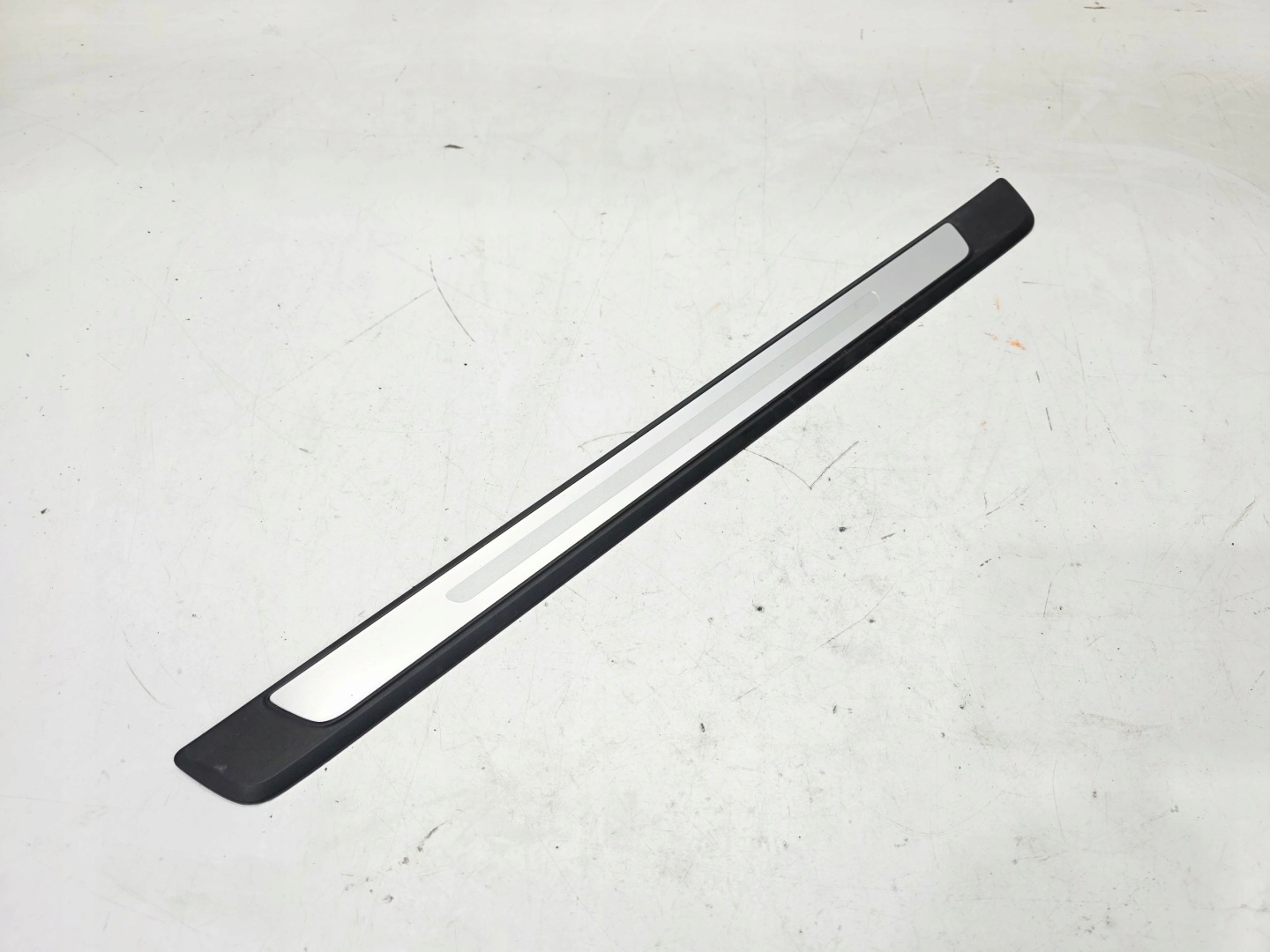 moulding threshold inner left front AUDI A4 B9 8W0853373F