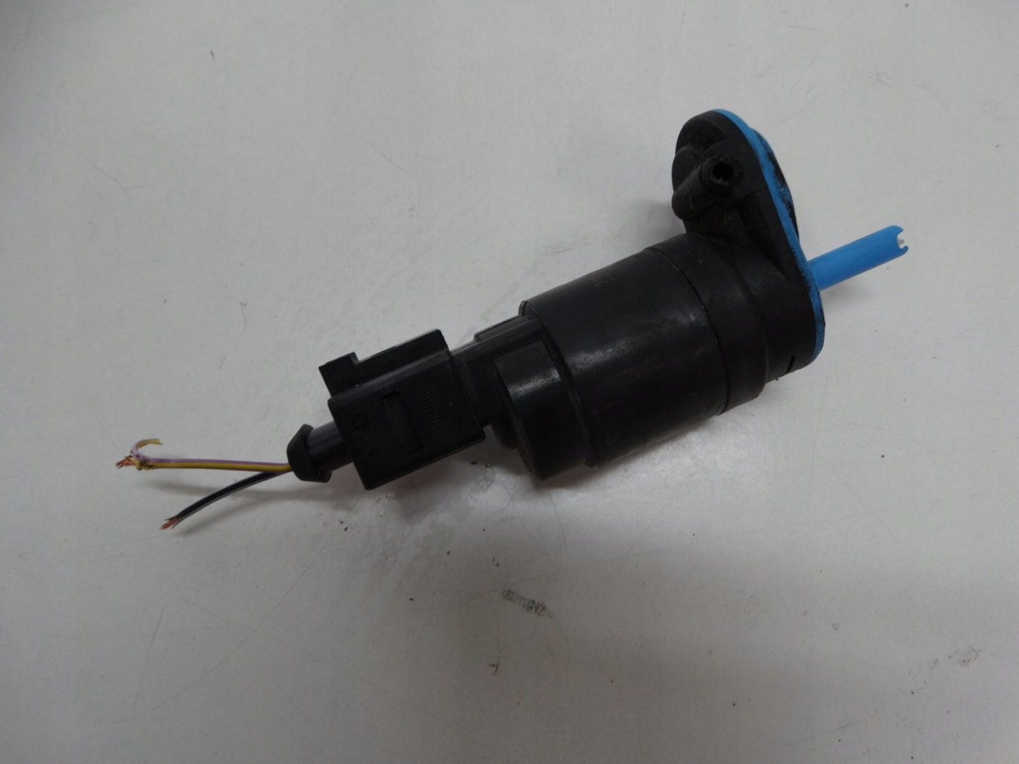 pump washers MERCEDES W169 2108691021