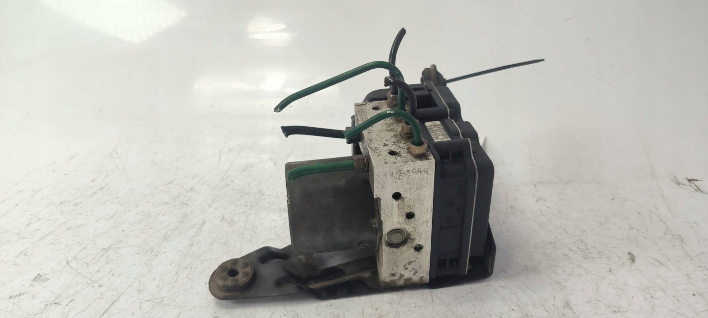 pump ABS brake 8200038702 RENAULT SCENIC II
