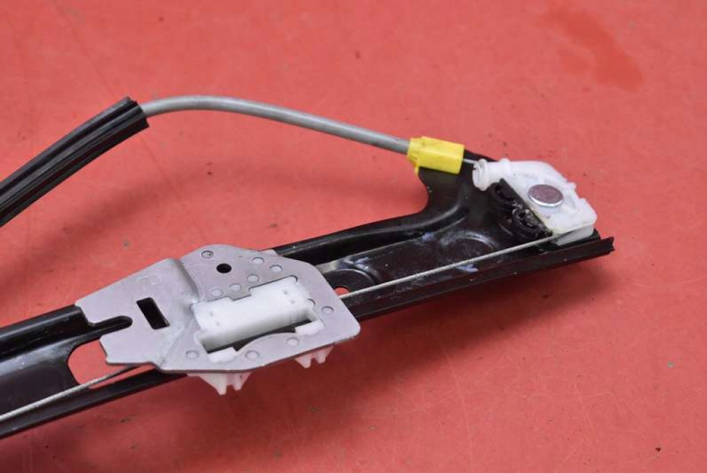 window regulator right rear part 8362064 BMW X5 E53 03-06