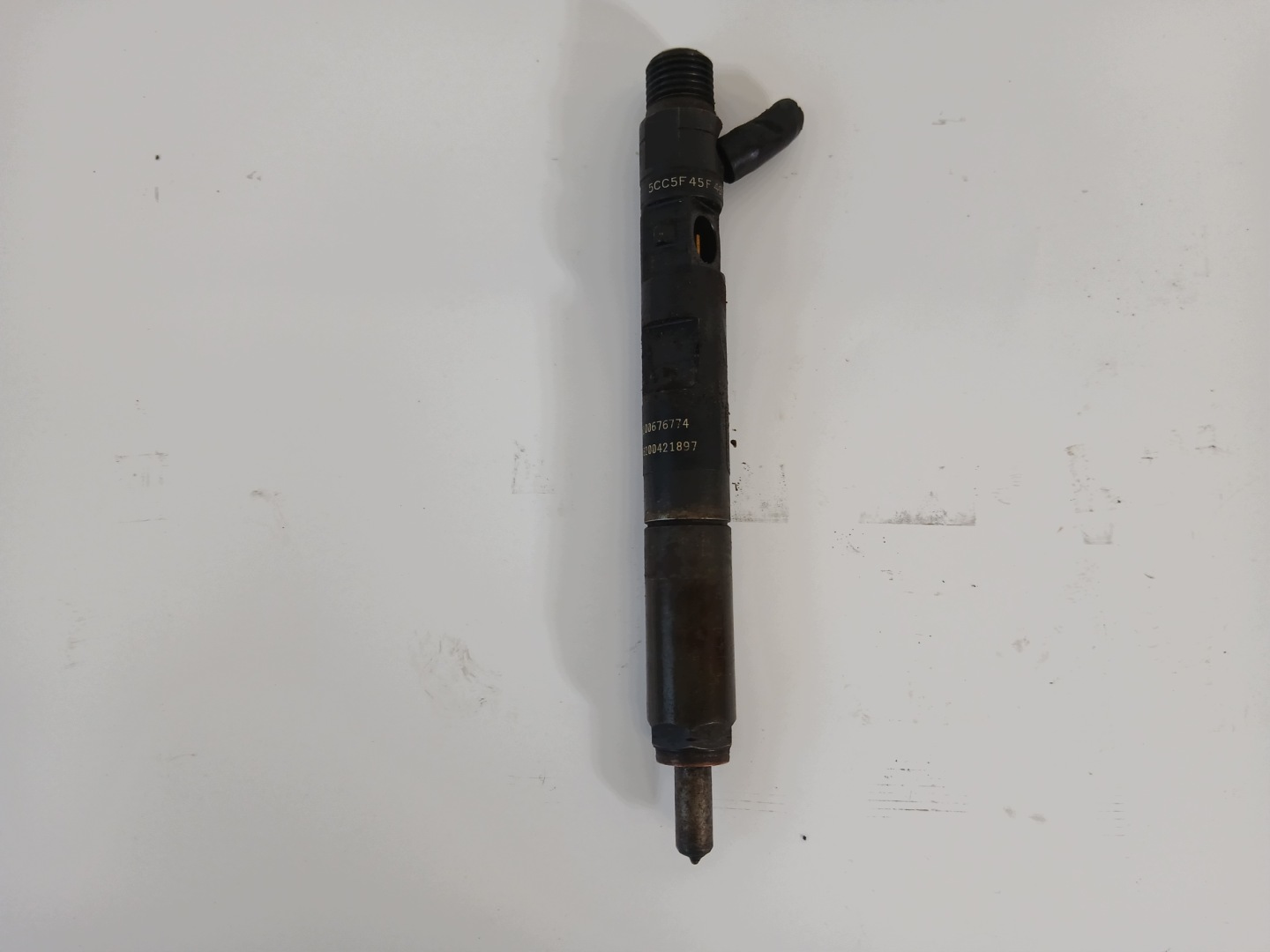 RENAULT CLIO III MODUS 1.5 DCI injector 8200676774
