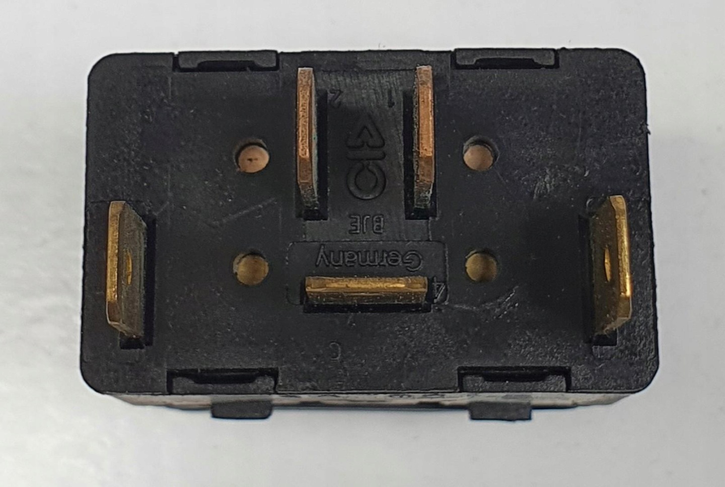 Bouton Bouton Vitres AUDI A4 B5 4D0959855