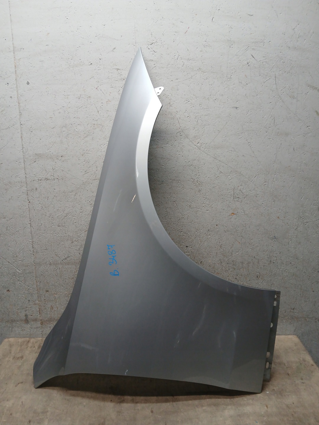 fender front right MERCEDES C KLASA W206 A206