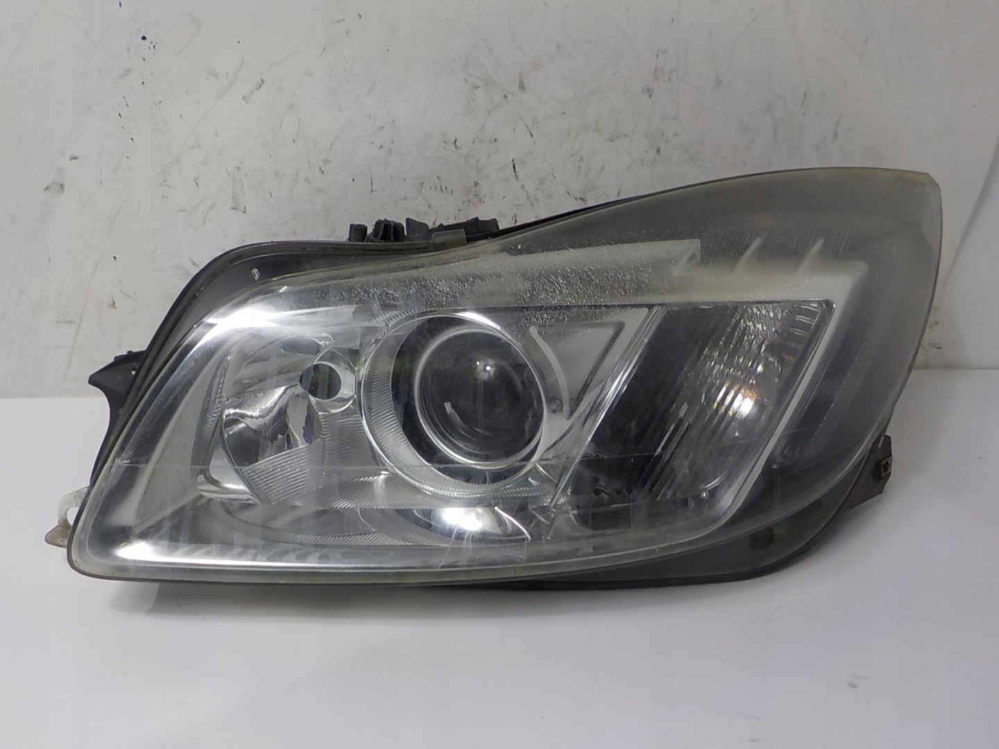OPEL INSIGNIA A XENON light left front front UK