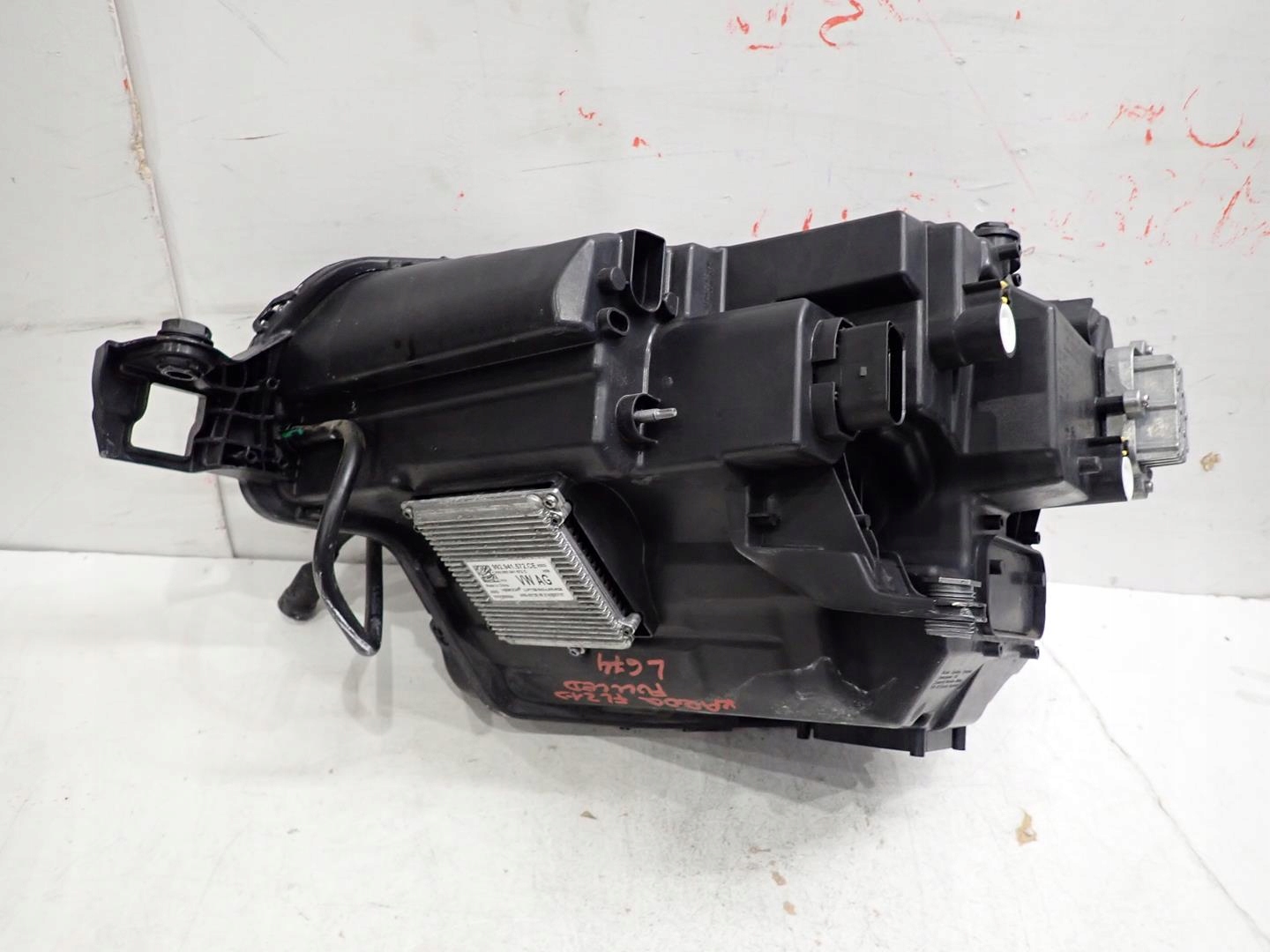 light front front right SKODA KAROQ LIFT 2021- FULL LED 57B941036