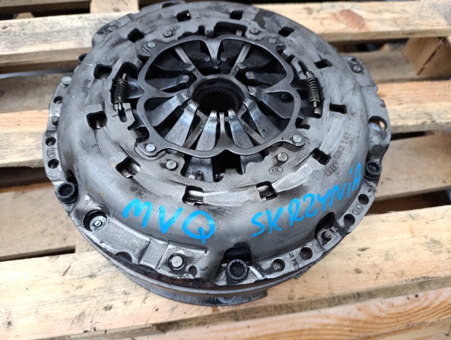 DWUMAS Embrayage Complets AUDI 1.8 TFSI MVQ 0B2141117A