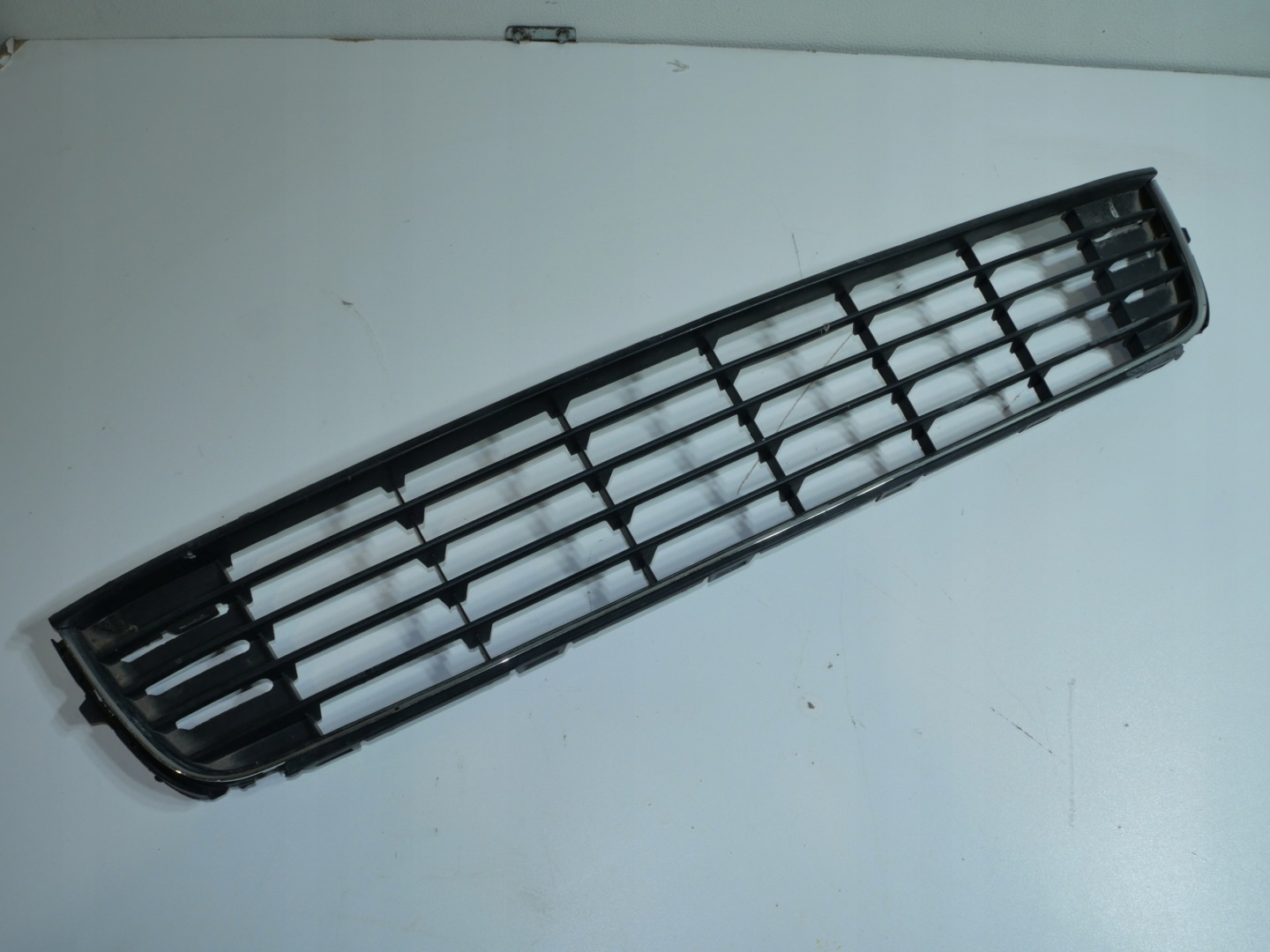 VW TOURAN grill grille grid central front 1T0853677C