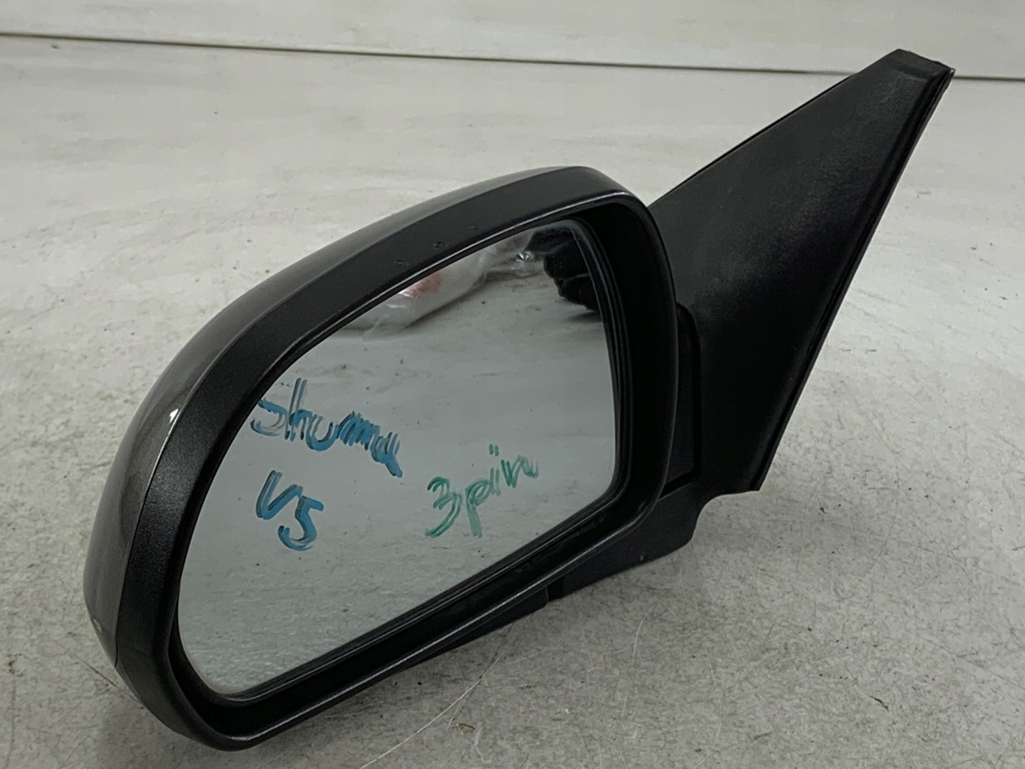 KIA SHUMA and mirror left 3 PIN V5