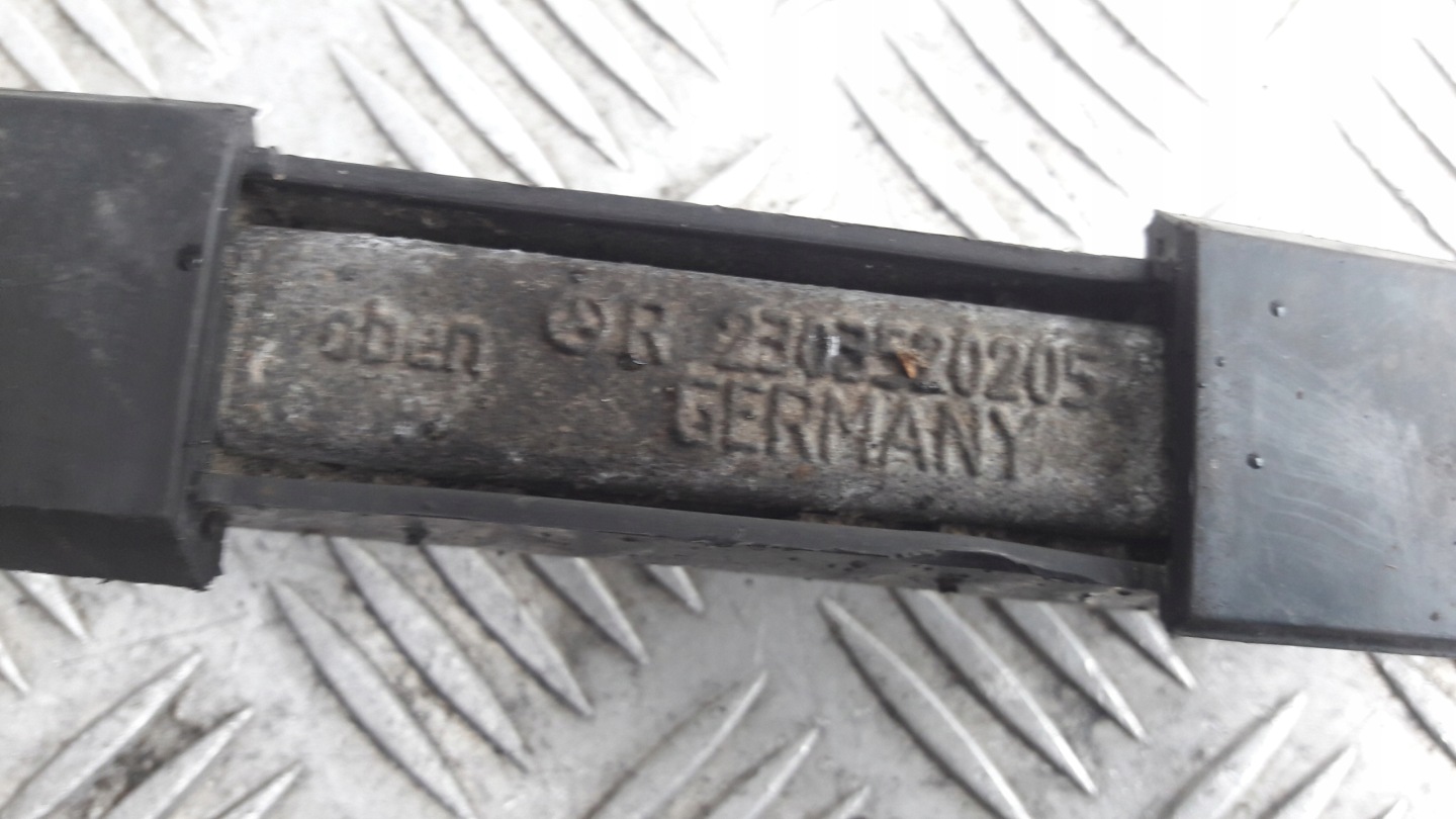 MERCEDES W204 Querlenker links oder rechts heck A2303520001