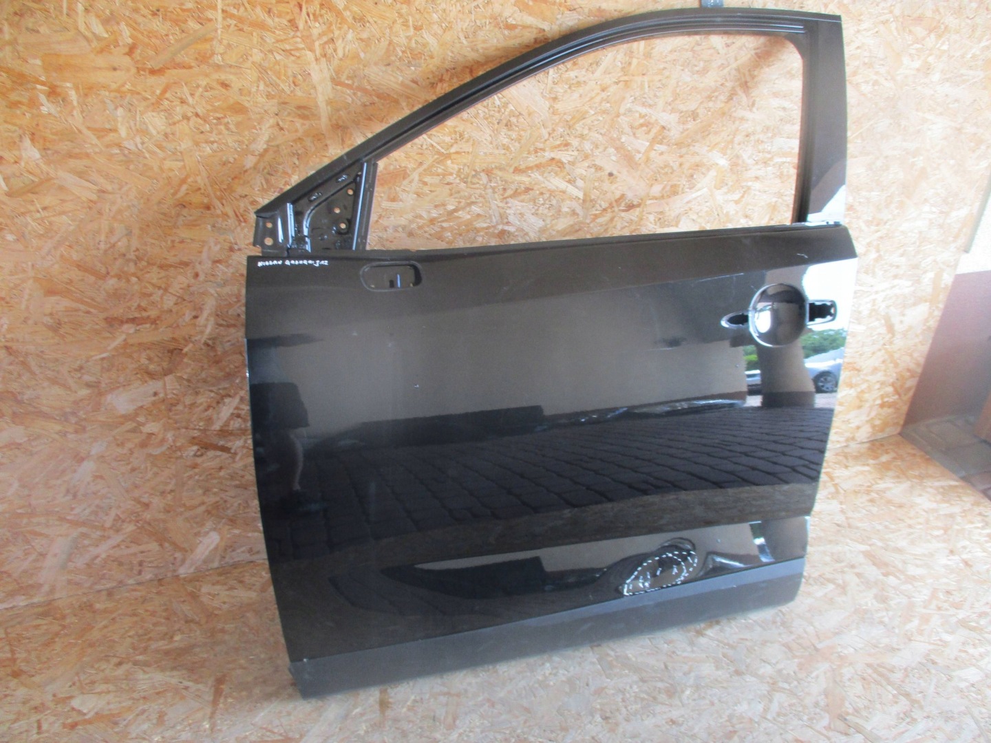 door front front left NISSAN QASHQAI J12