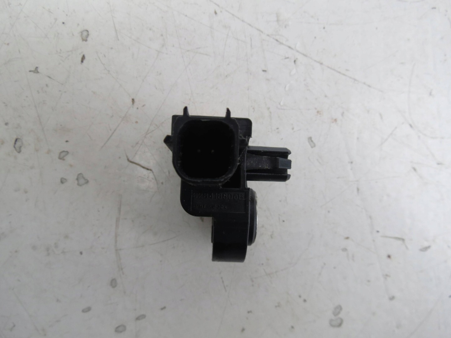 Sensor ZDERZENIA VOLVO S90 II 2.0 D 190KM 2016-2021R 31451529