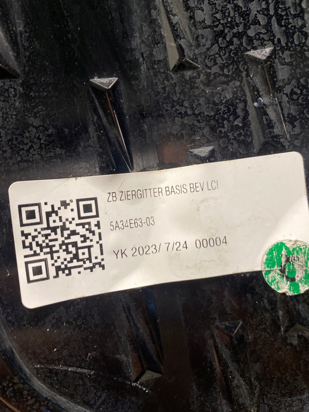 BMW G08 iX3 LCI maska bubreg 5A34E63