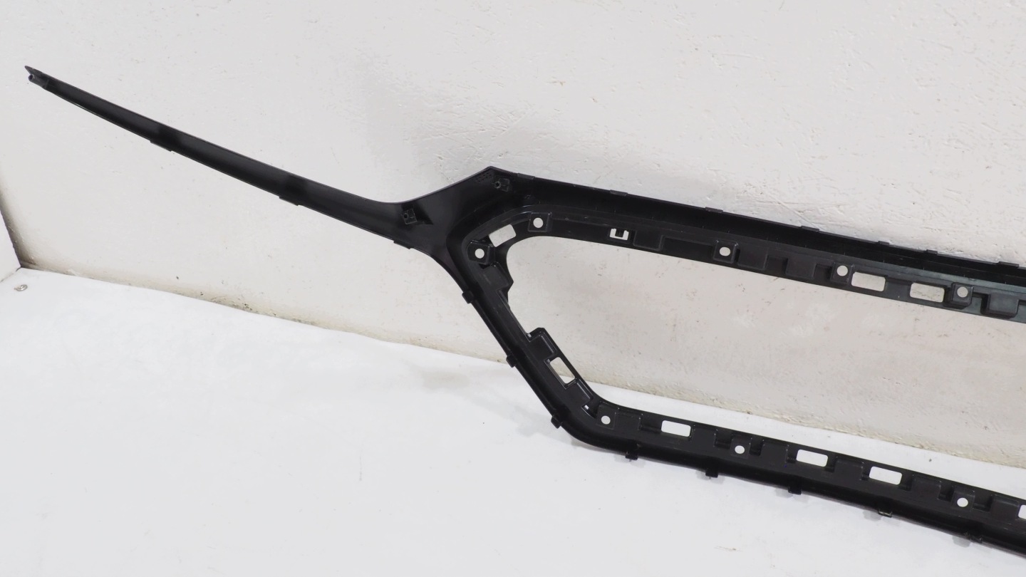 Hyundai Ioniq lift frame grilla 86586-G7500