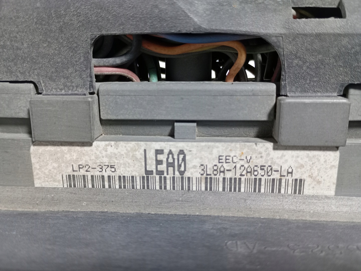 Mazda Tribute 00-08 computer control unit of the engine OE 3L8A-12A650-LA