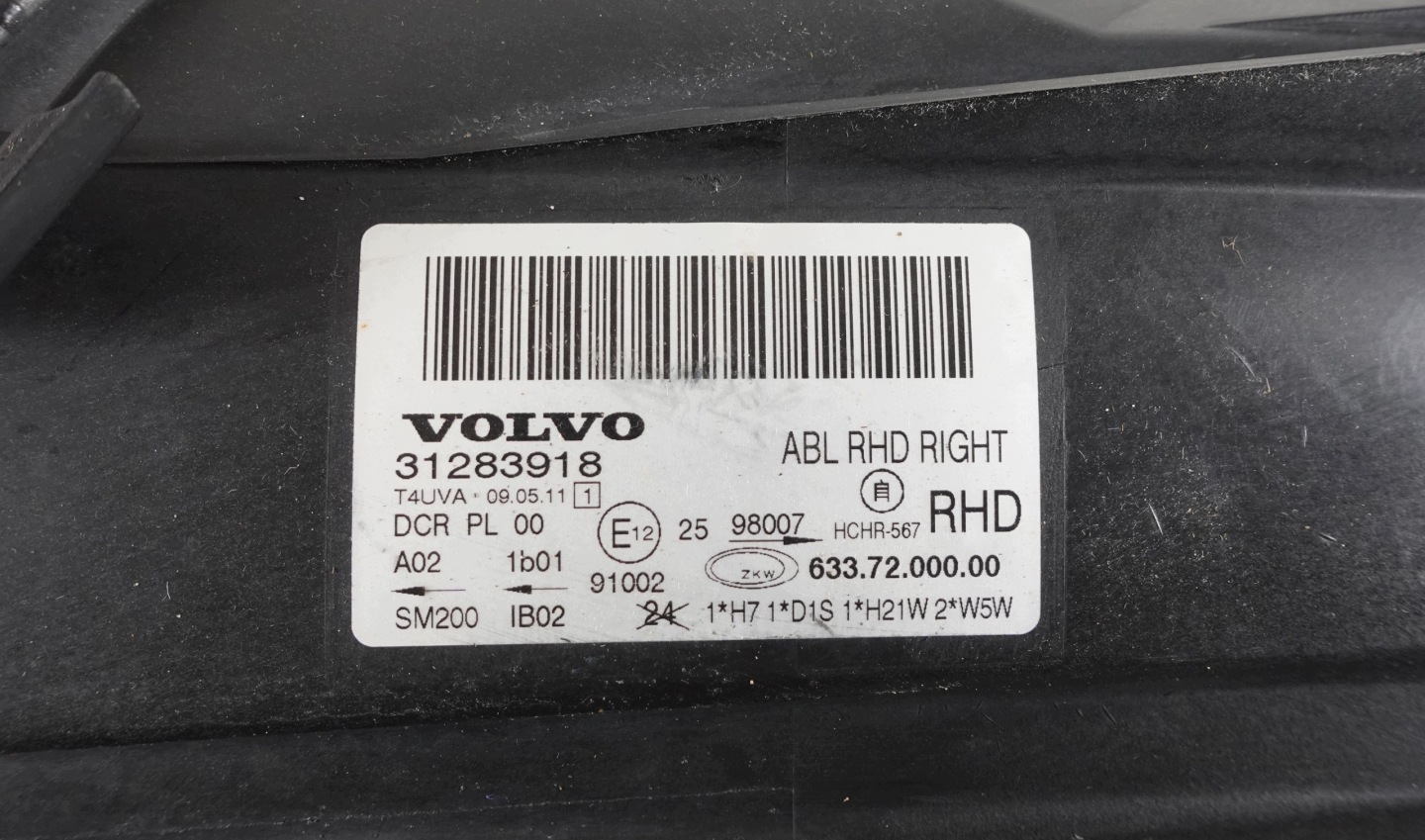 light right front right front VOLVO S80 2 II V70 3 III 06-11 XENON RHD