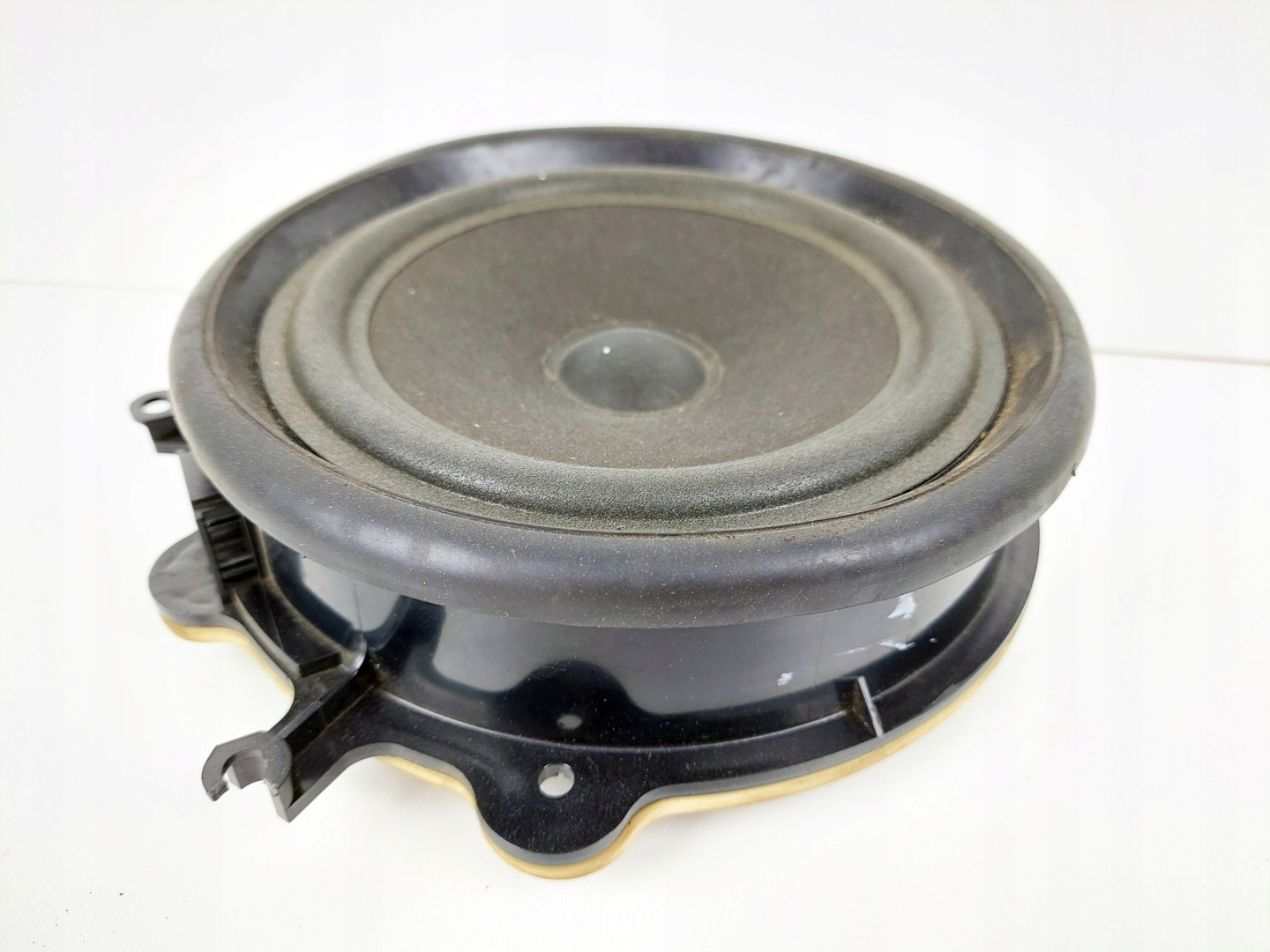 AUDI A4 B6 B7 speaker door 8E0035411