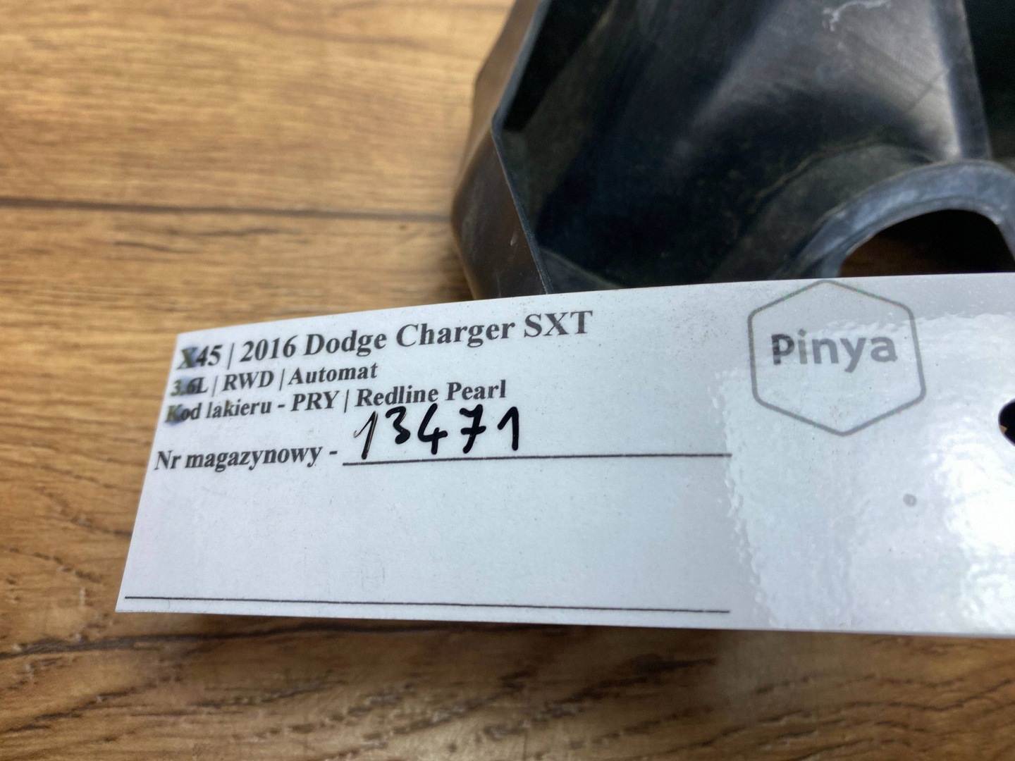 bumper bracket of the rear left Dodge Charger 2015+