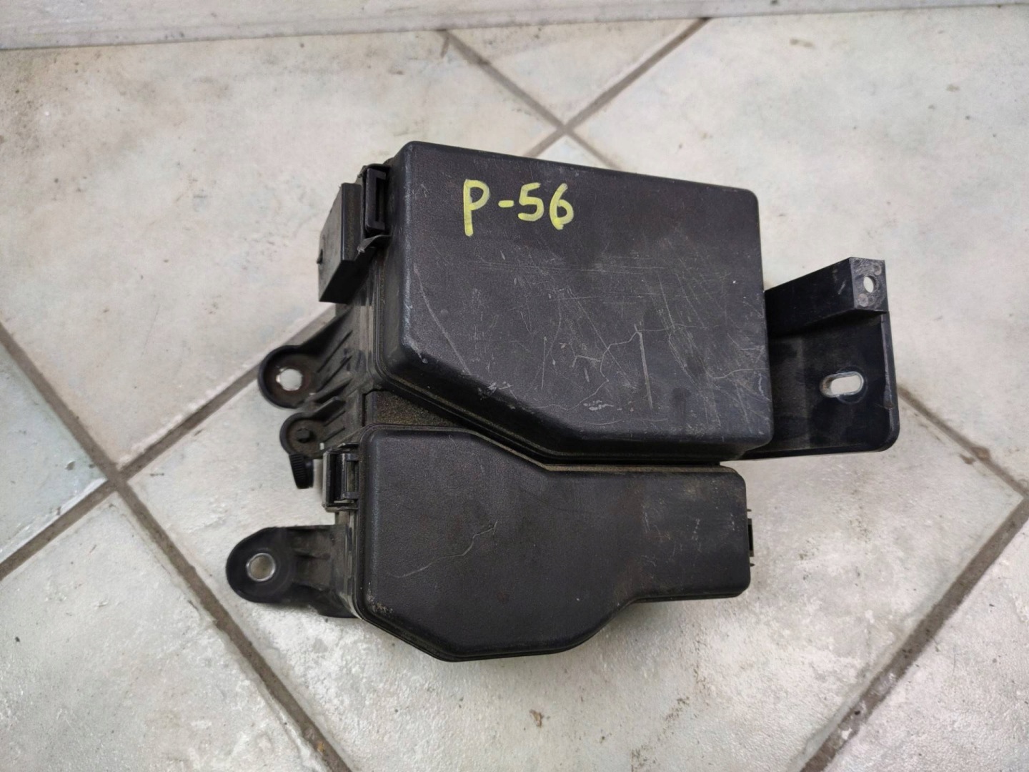 Kasten der Sicherungen Mazda CX-9 2008