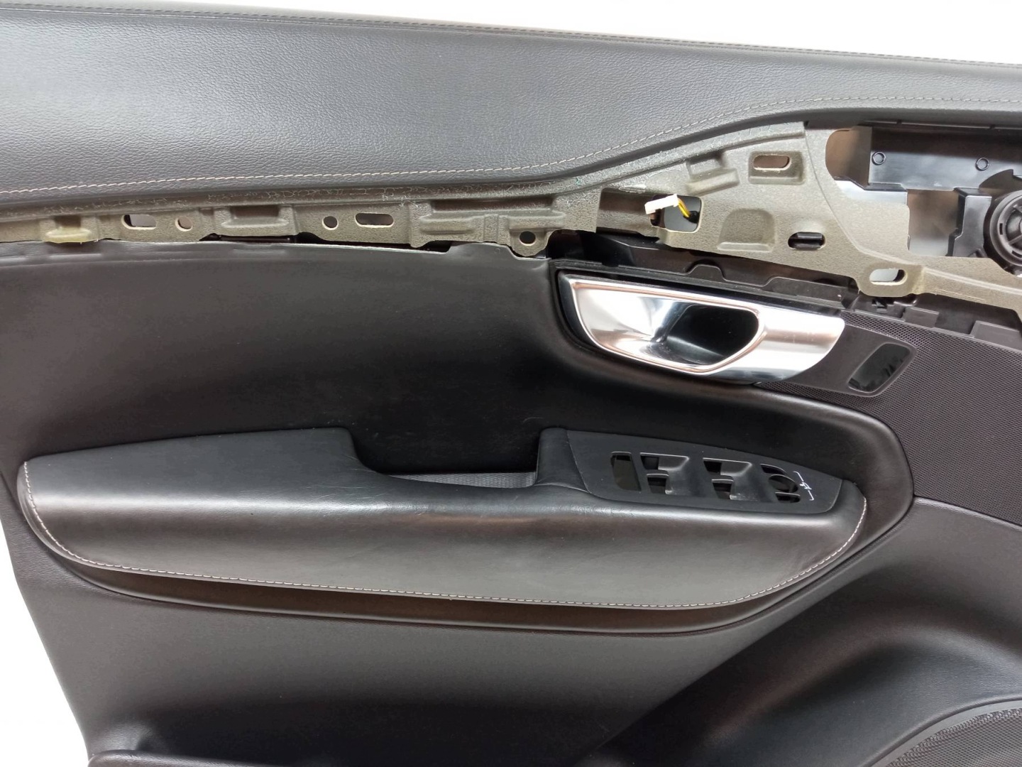 upholstery side left front driver´s EU Volvo XC 90 II (2015- )