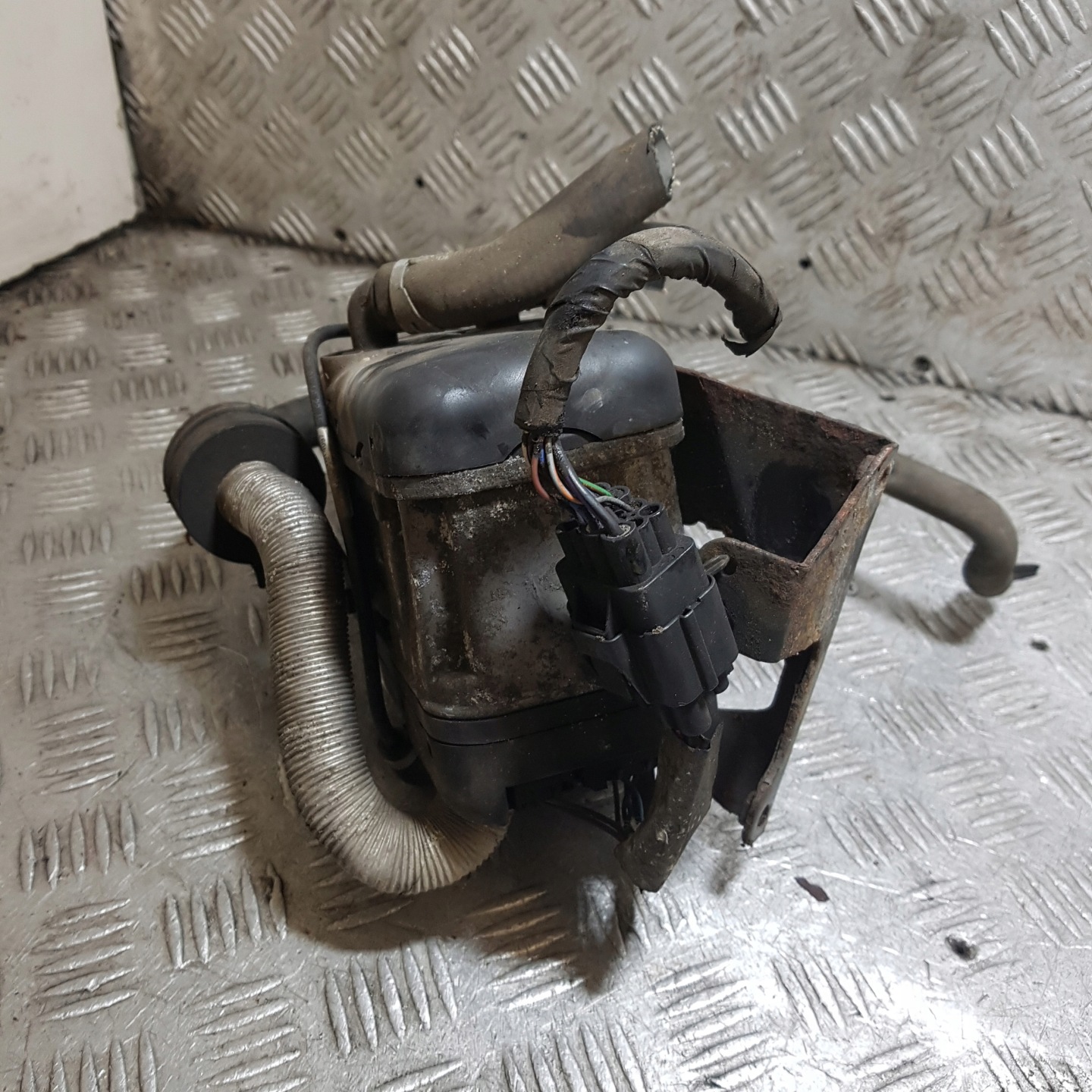 WEBASTO FORD MONDEO MK 4 6G9N-18K463-BV