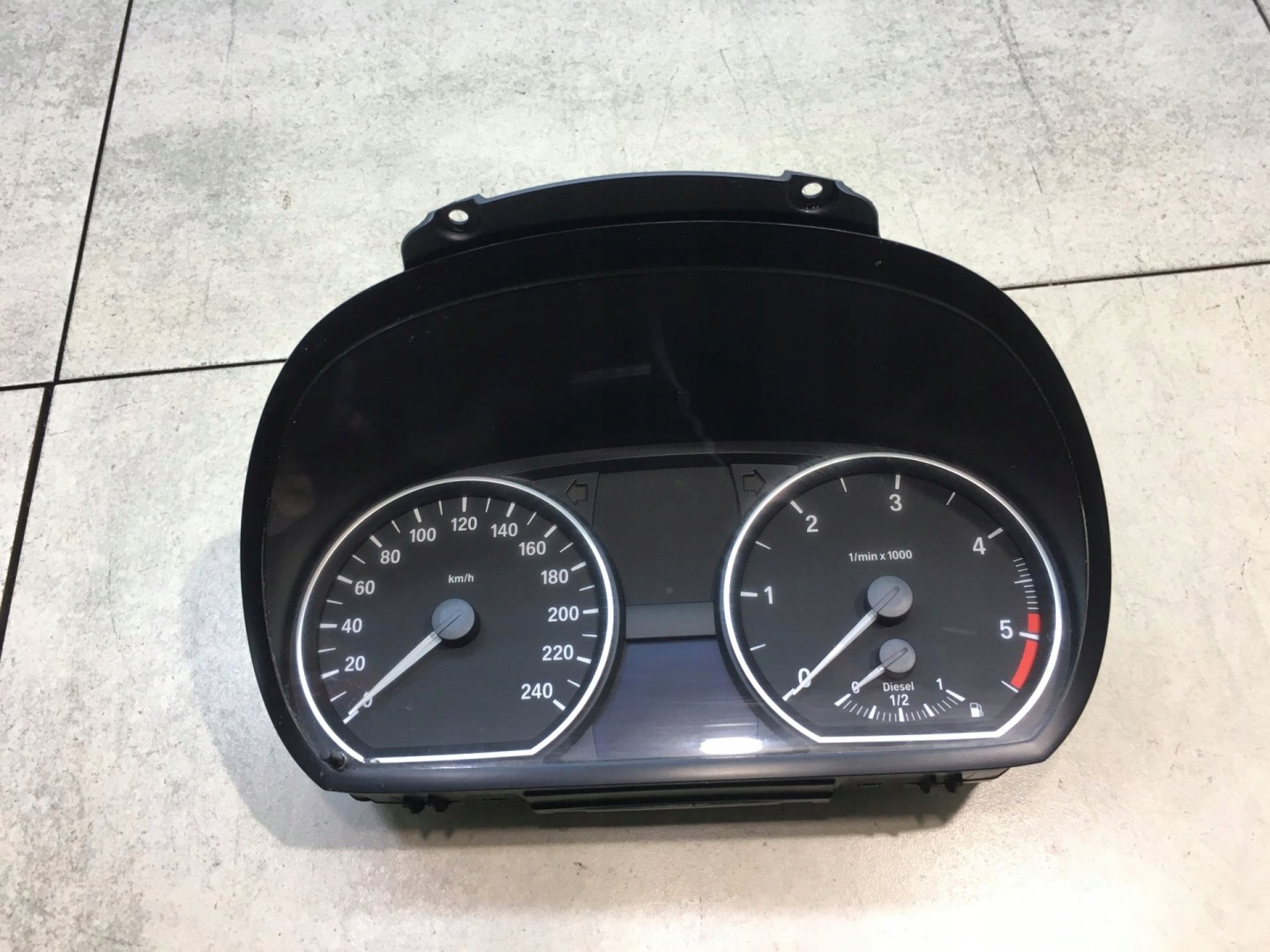 dials dials BMW 1 E87 118 D 9141475