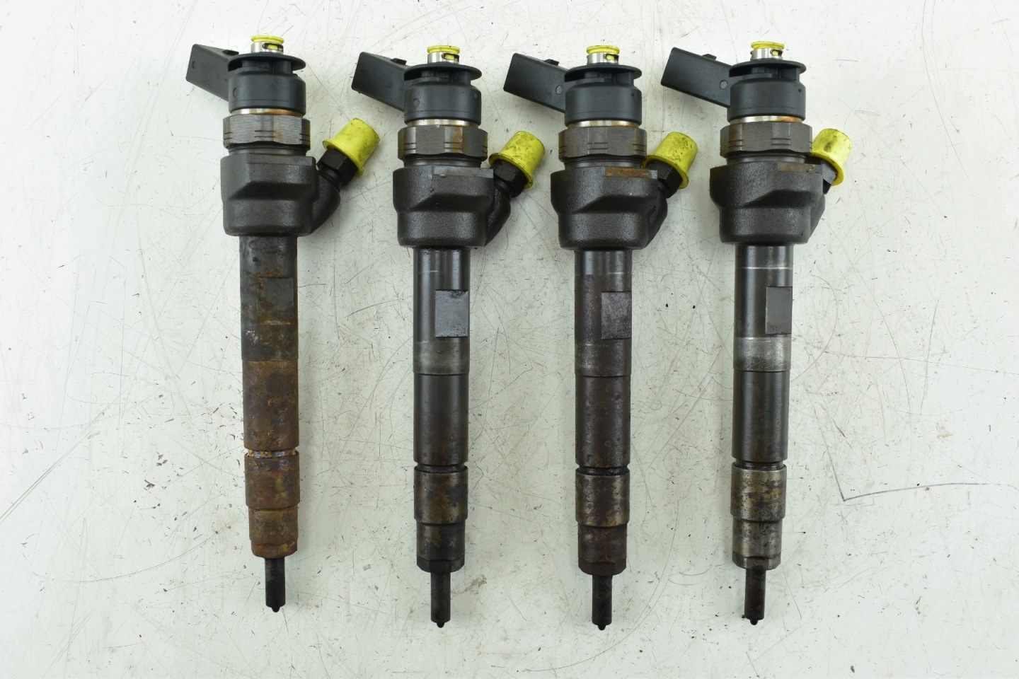 injector BMW E87 E90 2.0d 0445110289 7798446