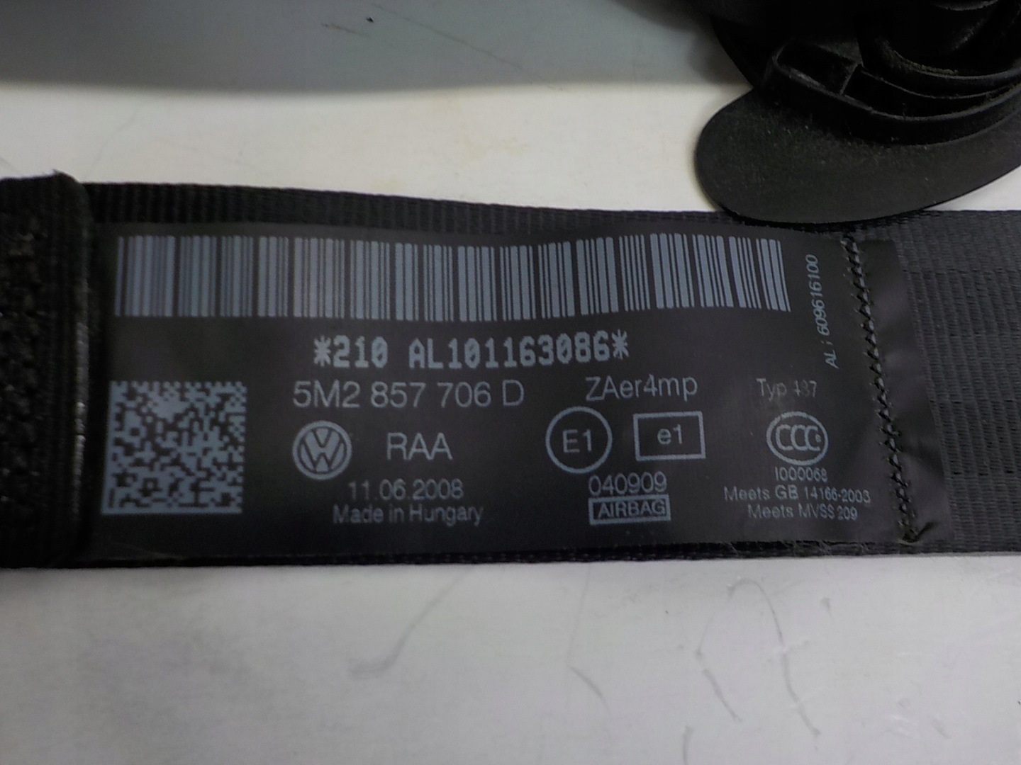 VW GOLF PLUS Gurten Sicherheits rechts 5M2857706D 609629400