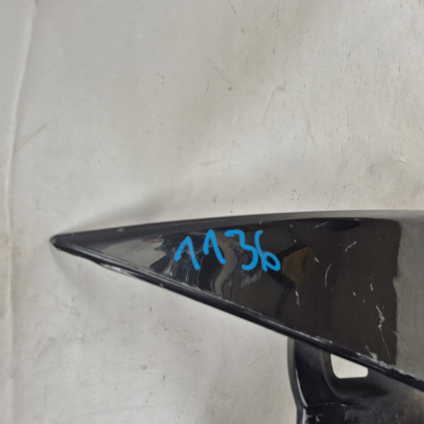 TOYOTA AURIS and 1 06-09 fender front front left
