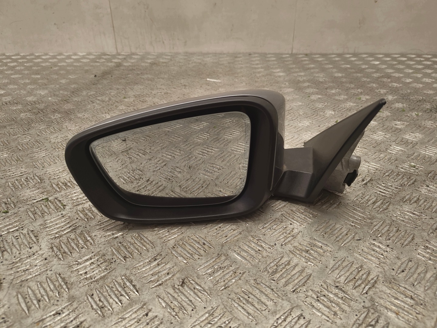 BMW 5 G30 mirror left 5PIN C2Y FOTOCHROM