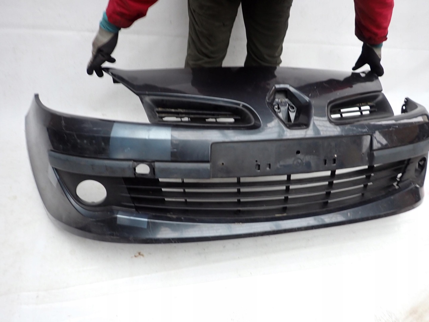 RENAULT CLIO III 3 185 05- bumper front front