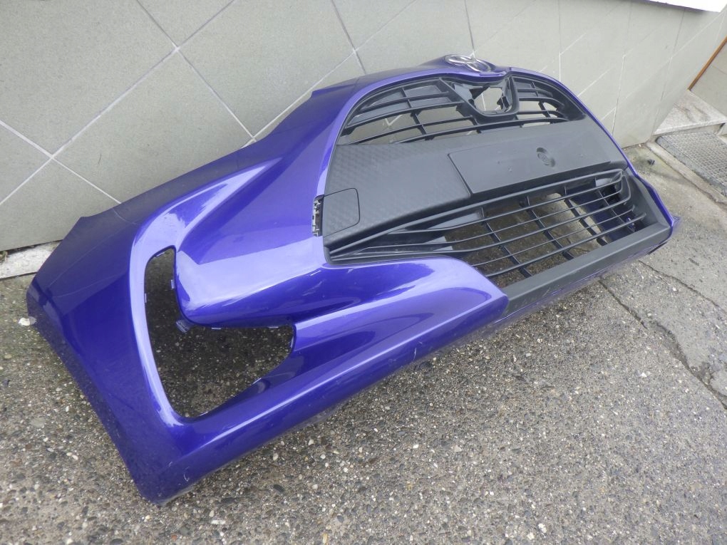 TOYOTA YARIS 4 IV P21 2020- front bumper